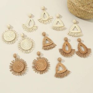 Boucles d'oreilles mode femmes bohême rotin naturel raphia paille osier gland balancent pour les vacances