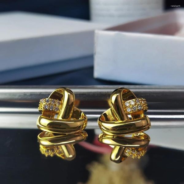 Boucles d'oreilles à clous en corde torsadée pour femmes, Design d'amour personnalisé et à la mode, vente de fête, bijoux de luxe célèbres, 2024.