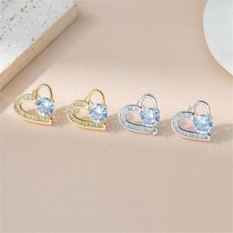 Boucles d'oreilles premier amour brillant Zircon coeur Noble doré argenté carré boucles d'oreilles pour femmes fille à la mode décorer doux bijoux