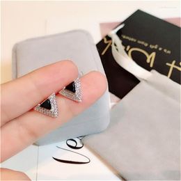 Boucles d'oreilles pour femmes 925 Sterling Simple spinelle noir Triangle tempérament personnalité mariée mariage bijoux fins