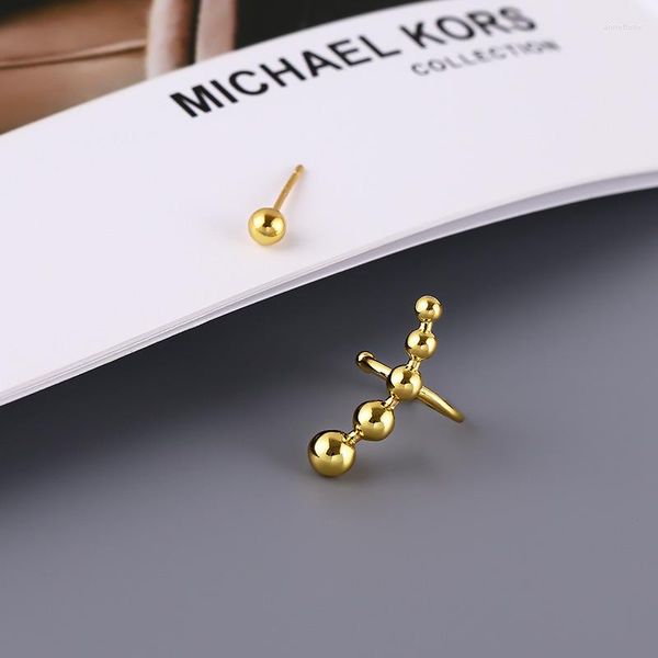 Boucles d'oreilles pour femmes asymétriques Punk lisse rond métal perle personnalité faux Piercing boucle d'oreille femme bijoux KAE383