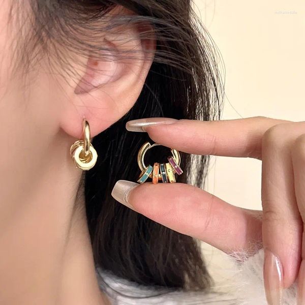 Boucles d'oreilles pour femmes colorées Les Fringes et les bijoux polyvalents à la mode à la mode