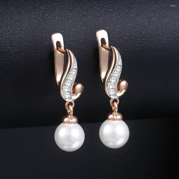 Boucles d'oreilles à tige pour femme élégante perle simulée blanche 585 couleur or Rose zircon cubique CZ HGE143