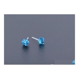 Boucles D'oreilles Pour Les Femmes En Gros Style Classique Boucle D'oreille Différentes Couleurs Cristal Verre Cube Drop Delivery Bijoux Dhu4R