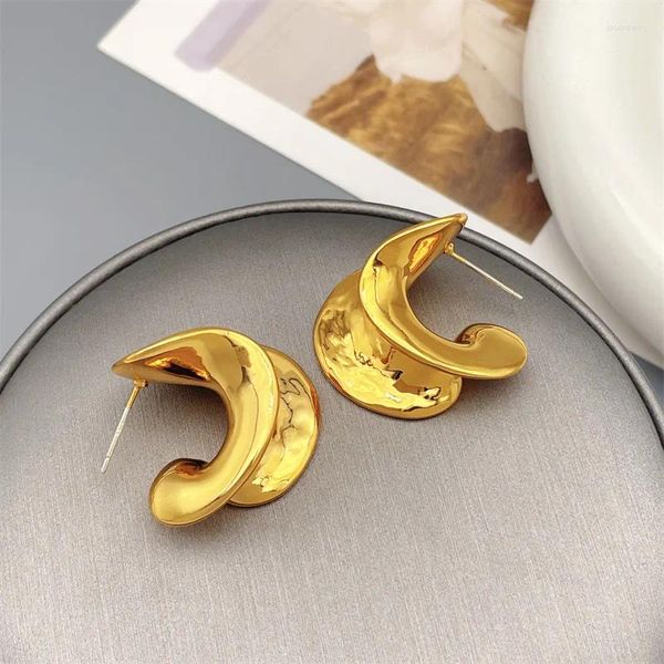 Boucles d'oreilles françaises rétro spirale métal géométrie pour femmes, mode Simple, placage haut de gamme, bijoux en or 18 carats, vente en gros