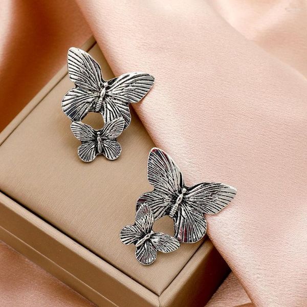 Pendientes de tuerca gótico antiguo Color plata mariposa para mujer personalidad exagerada antigua doble pendiente joyería