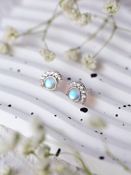 Boucles d'oreilles à tige Han Hao S925 en argent sterling avec pierre de lune et strass en forme de diamant pour un look luxueux et élégant