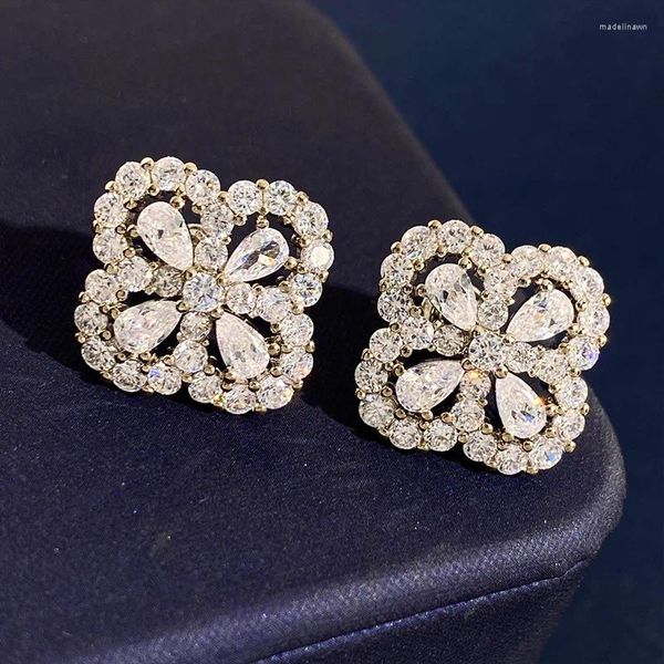 Boucles d'oreilles de goujon de haute qualité en pierre de pierre de fleur de fleur étaies pour femmes bijoux de mode LE079