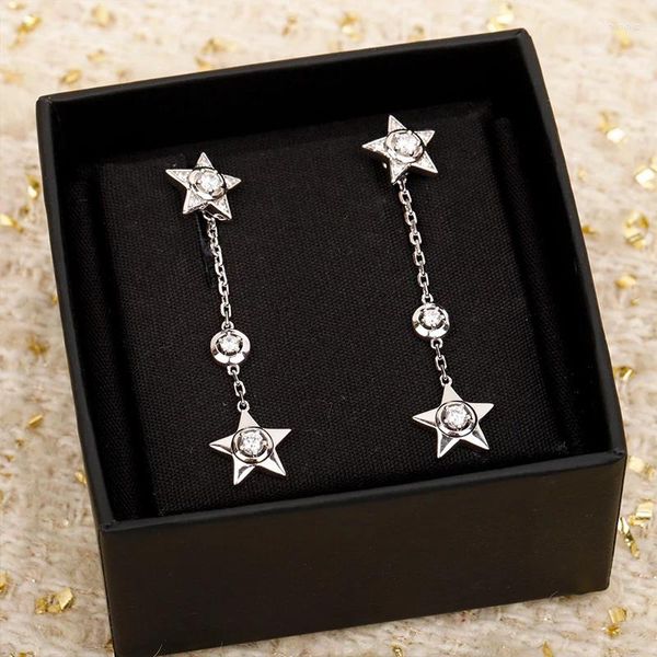 Boucles d'oreilles étalon de haute qualité Pure 925 Jewelry Ladies Star Fringe Round Delalicat for Girls Gift Accessoire