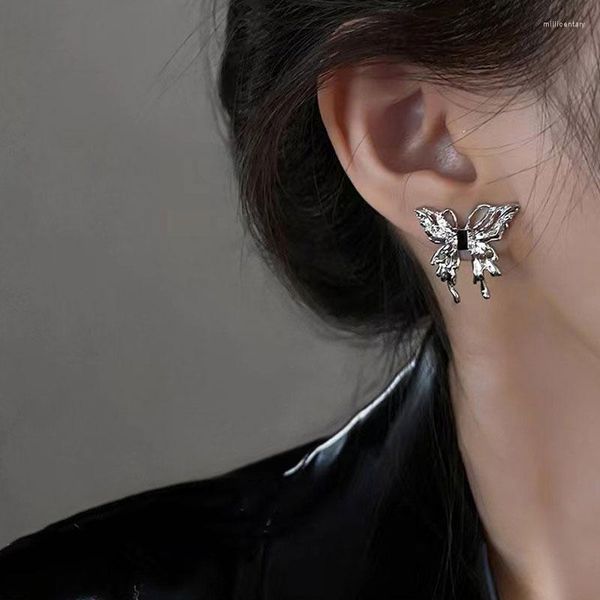 Boucles d'oreilles à clous creux incrusté Zircon papillon liquide métal Design de mode bijoux pour femmes filles coréen Punk fête cadeau