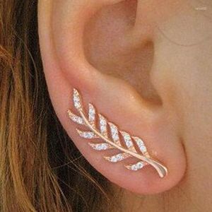 Boucles d'oreilles à tige en forme de feuilles ajourées pour femmes, clous d'oreilles en cristal Vintage tendance, designs uniques, couleur argent doré, accessoire de bijoux pour filles