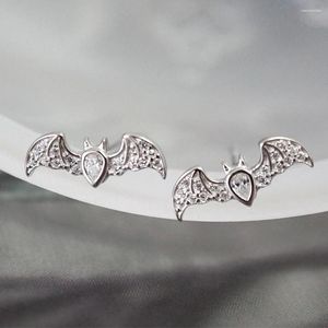 Stud Oorbellen Huitan Creatieve Dierenvleermuis Voor Vrouwen Coole Ooraccessoires Dance Party Uniek Meisje Cadeau-item Verklaring Sieraden