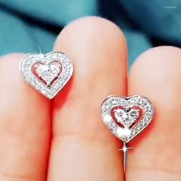 Stud -oorbellen Huitan Dainty Love met kubieke zirconia stenen mode sieraden voor vrouwen luxe bruiloft verloving oor accessoires