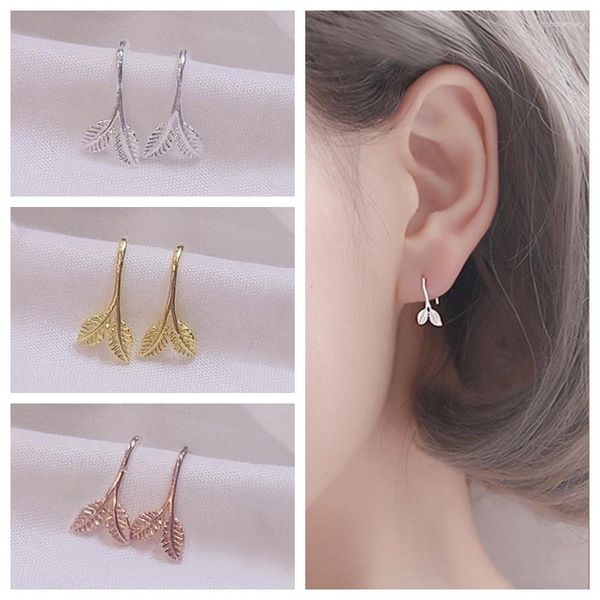 Pendientes de tachuelas Huitan Hook de moda para niña Hojas de metal fresco Fashion Fashion Versátil