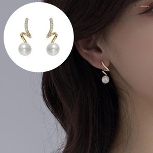 Boucles d'oreilles à tige Icnway naturel 8-8.5mm perle d'eau douce blanche 14kgp accessoires S925 une paire en gros