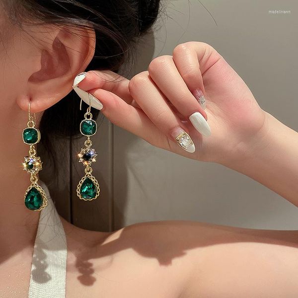 Pendientes de tuerca imitación Esmeralda geométrica aguja larga verde cristal gota de agua borla moda Simple joyería de mujer