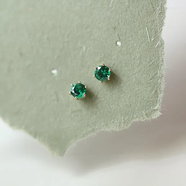 Pendientes de tuerca en plata con incrustaciones de seis garras, Mini pendientes de piedras preciosas verdes, estrellas simples de moda para mujer, joyería fina para fiesta