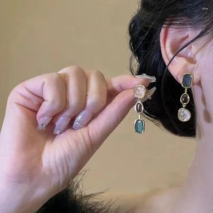 Boucles d'oreilles étalon Ins Irregular Colorful Gem pour les femmes Retro Contrast Luxury Y2K Accessoires Charming Girls Bijoux Cadeau