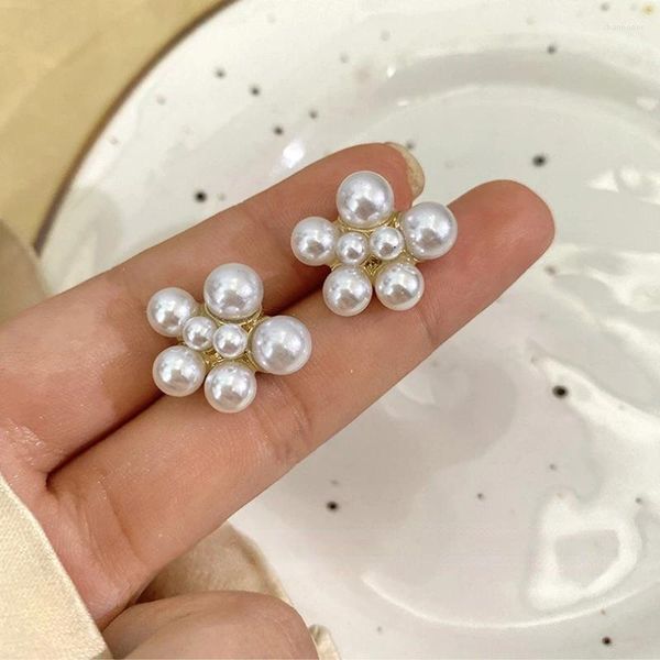 Pendientes de tuerca con perlas irregulares para mujeres y niñas, declaración coreana, accesorios de joyería para fiesta de boda, regalo al por mayor