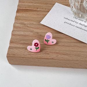 Pendientes de tachuelas japonesas y coreanas dulces rosa amor tulipan flores tulipados tendencia europea pequeñas damas