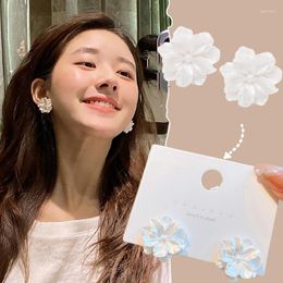 Boucles d'oreilles coréennes Hyperbole à fleurs blanches pour femmes, mignonnes et douces, en acrylique, grande boucle d'oreille florale, accessoires bijoux tendance, 2023
