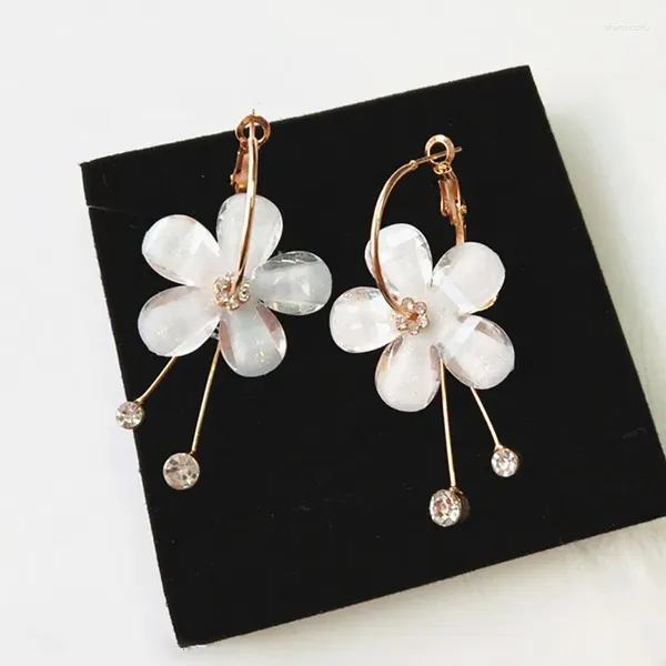 Pendientes de tachuelas Petal coreano Acrílico Tassel Crystal Sun Flower Women's Oorbellen Accesorios