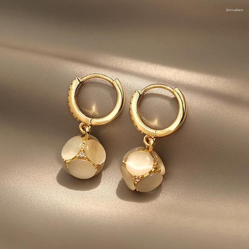 Boucles d'oreilles Style coréen opale créative pour femmes, Design de Niche tendance, sens exquis du vent doux Premium, cadeau en alliage de cuivre