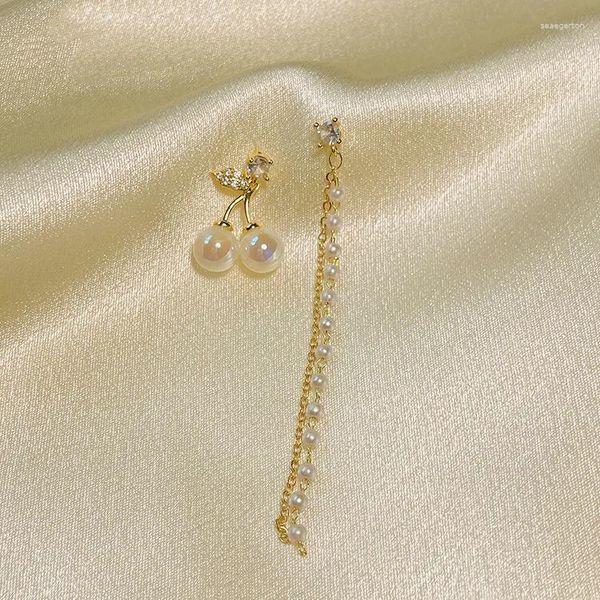 Boucles d'oreilles Style coréen, perles cerises longues, pompon Super féerique sans trou d'oreille, pince à bobine de moustique, bijoux féminins