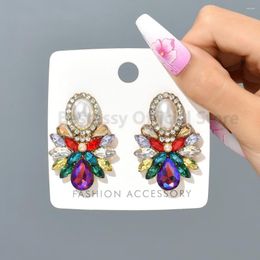 Stud -oorbellen Koreaanse stijl Imitatie Pearl Sparkling Pink Rhinestone Woman Onregelmatige luxe sieraden 2023 Trend Bijoux femme cadeau