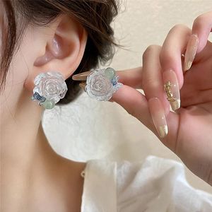 Boucles d'oreilles coréennes en résine blanche, fleur, strass exquis, papillon, bijoux à la mode, cadeau pour femmes