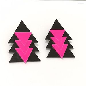 Pendientes de tuerca KUGUYS largos de moda rosa negro triángulo gran pendiente para mujer acrílico Punk joyería geométrica accesorios de moda