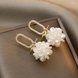 Pendientes de tachuelas Damas Luxury Long Flor Long Pearle Fashion Corean Coreano Mujeres blancas Elegantes Joyas dulces