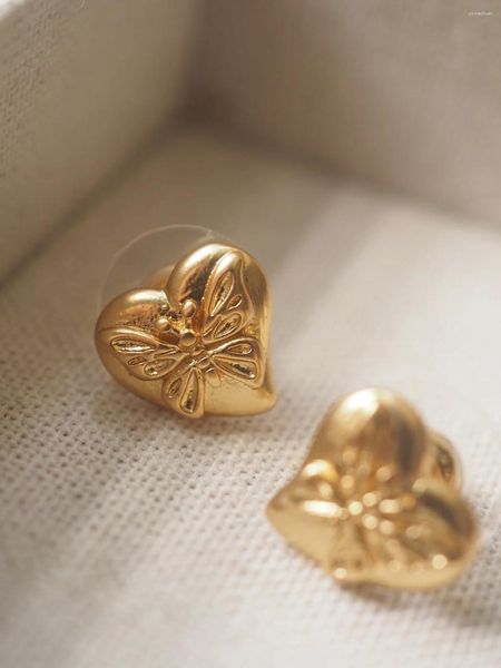 Pendientes De Botón Amor Mariposa Vintage Griego Dorado Mini Personalidad En Relieve Corazón Dulce Piercing