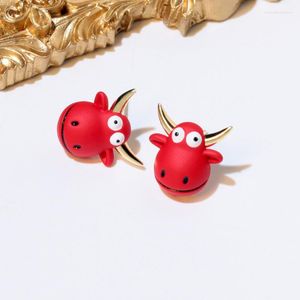 Boucles d'oreilles en forme de bétail pour femmes et filles, joli sourire, petit cadeau, bijoux à la mode, Animal rouge mignon