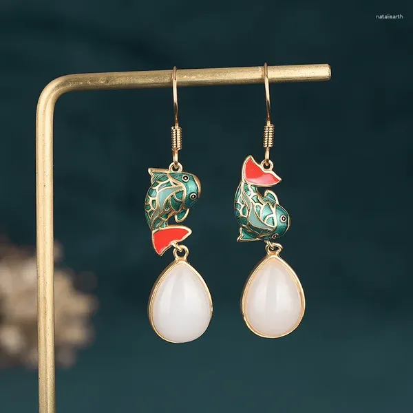 Pendientes de tuerca de lujo para mujer, gotas de agua Retro, estilo chino, temperamento de pescado delicado, Color dorado, joyería 2023