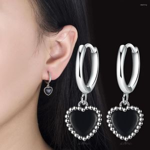 Boucles d'oreilles de luxe en argent sterling 925 avec cœur noir pour femmes, accessoires de bijoux de créateur, nouveautés 2023, tendance à vendre, doux, cool et sombre