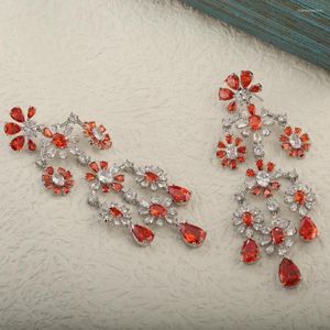 Stud -oorbellen luxe banket rode bloem enorme prachtige elegante waterdruppel sieraden bruiloft bruids mode dubai