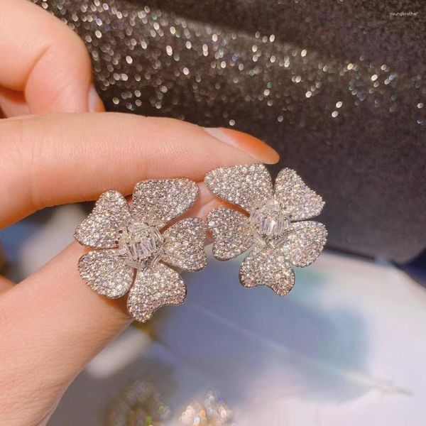 Boucles d'oreilles de luxe célébrité préférée Rose Design cubique zircone femmes déclaration fleur boucle d'oreille de mariage bijoux de mariée E9234