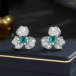 Boucles d'oreilles de luxe en zircone cubique, belles feuilles bouclées, bijoux de Banquet et de mariage pour femmes