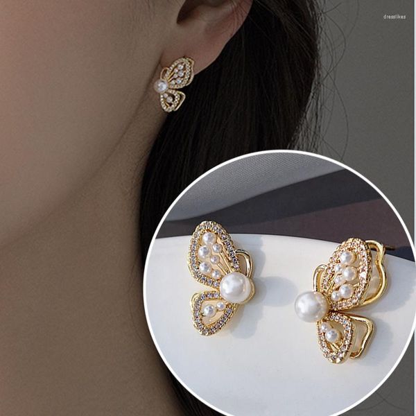 Pendientes de tuerca de lujo, exquisita mariposa, perla de circón para mujer, elegante pendiente Vintage de oro de 14K, joyería de tendencia para mujer