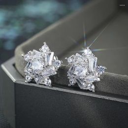 Boucles d'oreilles de luxe en zircone cubique brillante, roue porte-bonheur pour femmes, accessoires de bijoux élégants et de tempérament