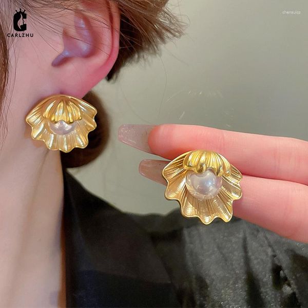 Boucles d'oreilles à clous pour femmes, style médiéval français, Vintage, coquille de perles, légères, luxueuses, élégantes, bijoux de fête personnalisés