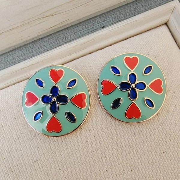 Boucles d'oreilles en forme de cœur médiéval pour femmes, bijoux de luxe en émail, fleurs de glaçage goutte à goutte, accessoires à Clip de couleur contrastée