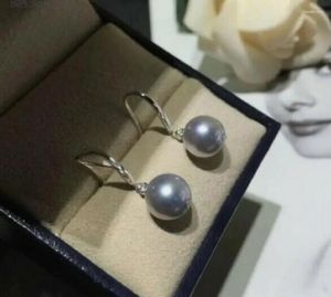 Pendientes de tachuelas Natural 10-11 mm Pearl de Mar Gray South 14K Gold White Gold