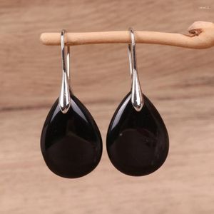 Boucles d'oreilles en cristal naturel pour femmes, simples, tachetées de blanc et de paillettes noires