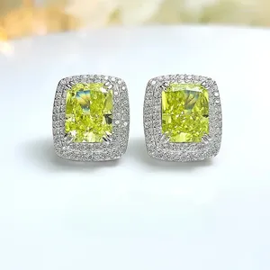 Pendientes de botón Verde oliva Luz de lujo S925 Pendientes de plata pura con incrustaciones de joyería de boda de diamantes importados con alto contenido de carbono al por mayor