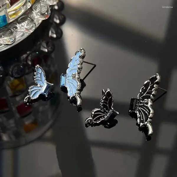 Pendientes de tuerca Punk asimétrico mariposa para mujer moda Metal negro líquido pendiente estético regalo de fiesta, joyería