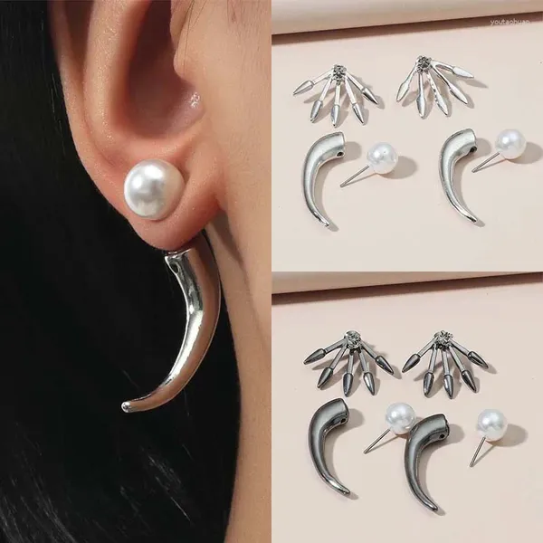 Boucles d'oreilles Punk Hip Hop avec rivets en perles pour femmes, Egirl gothique Rock couleur argent métal géométrique Y2k, bijoux tendance 2024