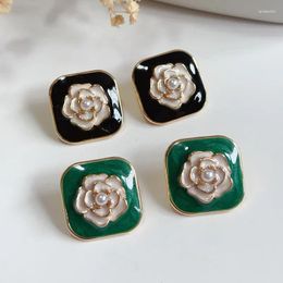Boucles d'oreilles étalon rétro de style français Camellia Square Géométrique Émail Pendientes Accessoires