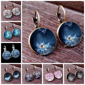 Pendientes de tachuelas Retro Handmade Lotus Fower Patrón de vidrio Cabochon Cabochon Flor de flor para mujer y niña